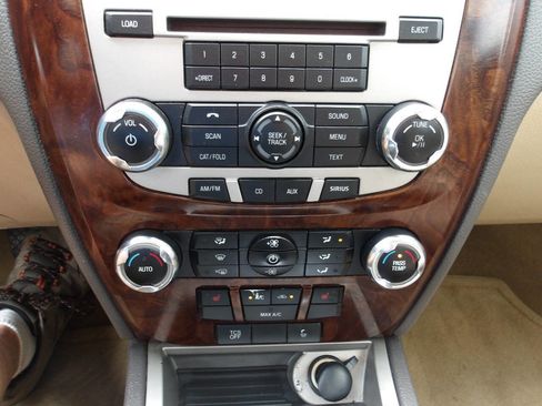 Used 2012 Ford Fusion SEL FWD image 12