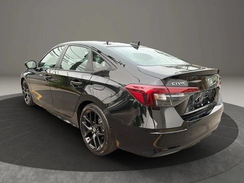 Used 2025 Honda Civic Sport image 7