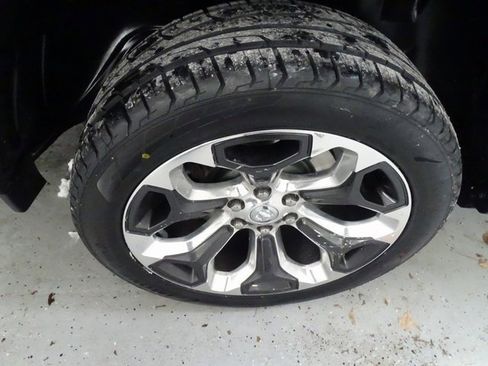 Used 2022 RAM 1500 Limited image 29