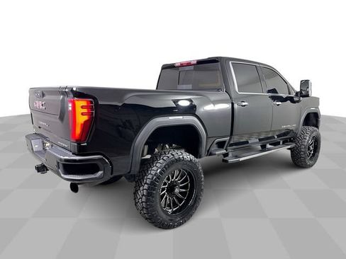 Used 2025 GMC Sierra 2500 Denali w/ Denali Reserve Package AWD/4WD image 8
