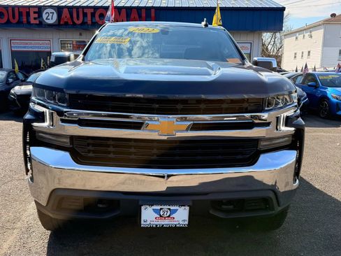 Used 2022 Chevrolet Silverado 1500 LT image 4