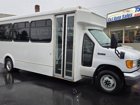Used 2007 Ford E-450 and Econoline 450 image 6