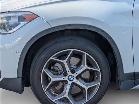 Used 2017 BMW X1 xDrive28i AWD/4WD image 14