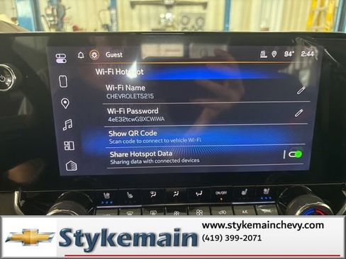 New 2025 Chevrolet Colorado Z71 w/ Midnight Edition image 4