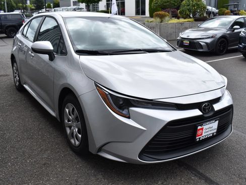 Certified 2026 Toyota Corolla LE FWD image 3