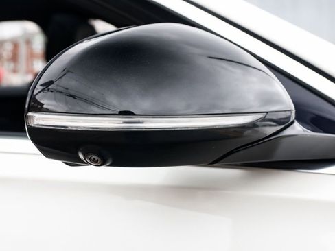 Used 2022 Mercedes-Benz S 500 4MATIC w/ AMG Line Package image 56