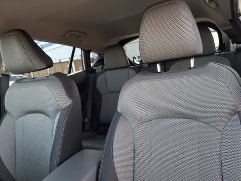 Used 2024 Subaru Crosstrek 2.0i Premium image 26