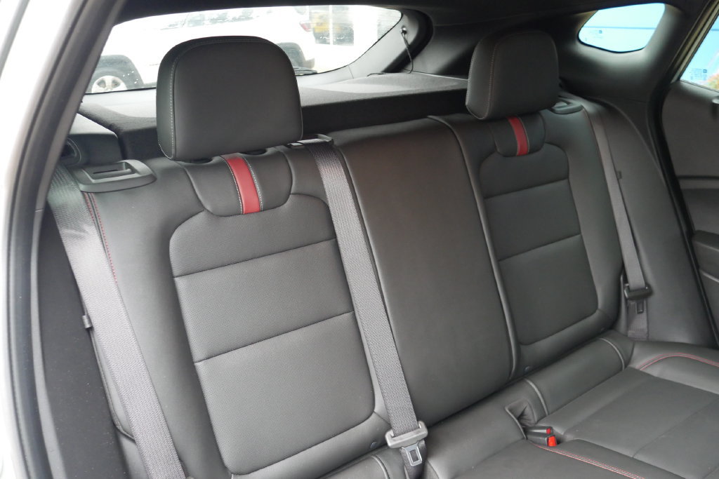 Used 2024 Chevrolet Trax RS FWD image 10