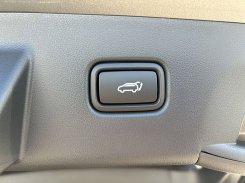 New 2026 Hyundai Tucson Limited image 29