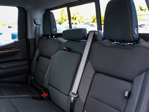 Used 2025 GMC Sierra 1500 Elevation w/ Preferred Package image 33