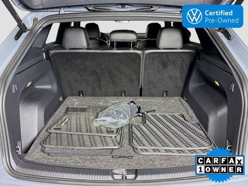 Certified 2023 Volkswagen Atlas Cross Sport SE w/ Panoramic Sunroof Package image 27