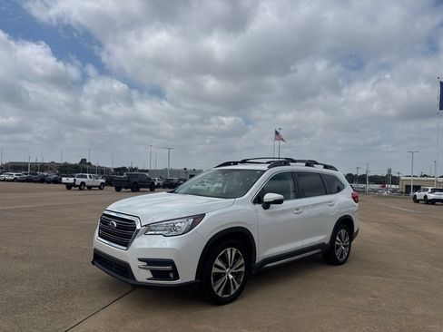 Used 2020 Subaru Ascent Limited w/ Popular Package #3 AWD/4WD image 9