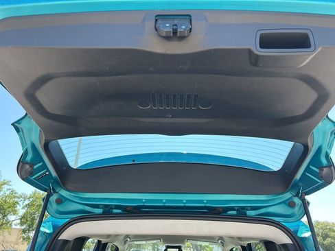 Used 2022 Jeep Renegade Sport image 49