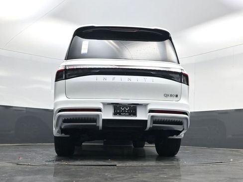 New 2026 INFINITI QX80 Luxe image 53