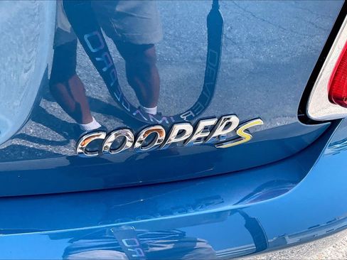 Used 2024 MINI Cooper SE FWD image 9