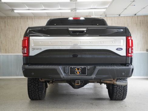 Used 2015 Ford F150 Platinum w/ Equipment Group 701A Luxury image 8