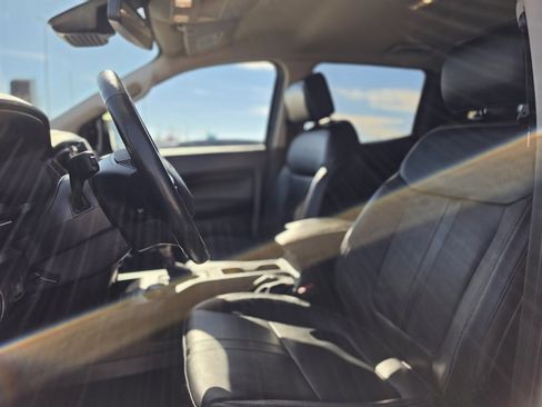 Used 2022 Ford Ranger Lariat w/ Equipment Group 501A High image 10