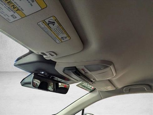 Certified 2024 Subaru Ascent Premium w/ Convenience Package image 20