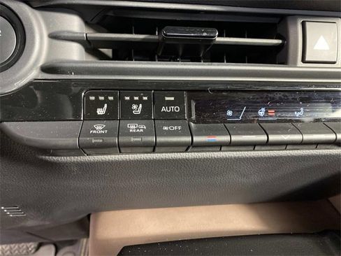 Used 2024 Toyota Crown Limited w/ Advanced Technology Package image 23