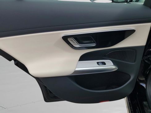 Certified 2025 Mercedes-Benz E 350 Sedan image 9