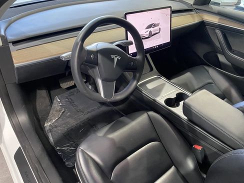 Used 2023 Tesla Model 3 Standard Range image 10