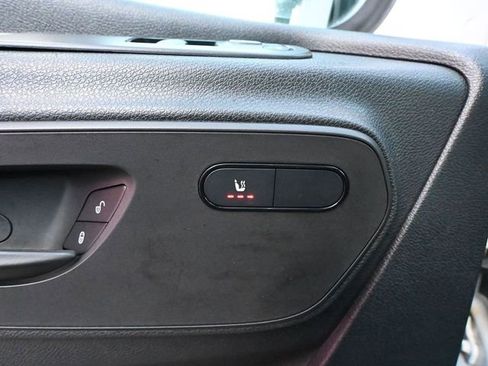 Used 2024 Mercedes-Benz Sprinter 2500 image 35