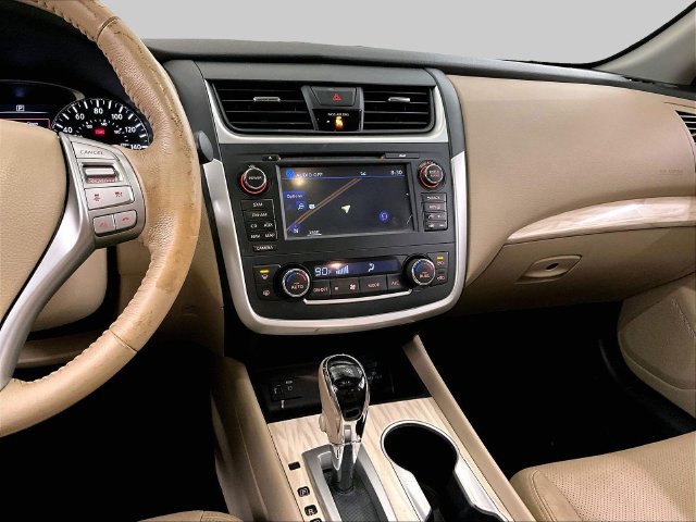 Used 2016 Nissan Altima 2.5 SL w/ 2.5 Technology Package FWD image 6