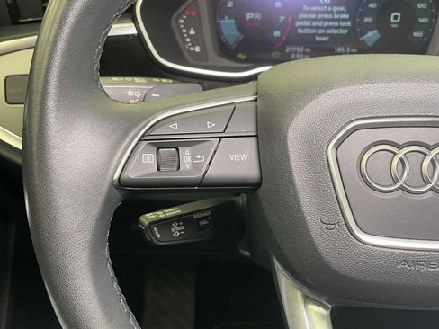 Certified 2025 Audi Q3 2.0T Premium AWD/4WD image 35