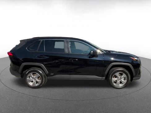 Used 2025 Toyota RAV4 LE image 16