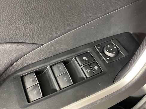 Used 2024 Toyota RAV4 XLE w/ Convenience Package AWD/4WD image 25