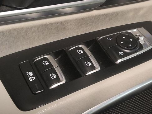 Used 2020 Kia Telluride SX image 27