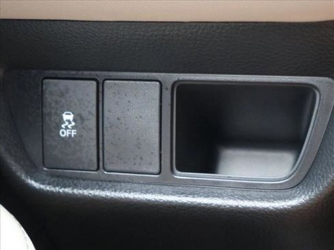 Certified 2026 Honda HR-V EX-L image 16