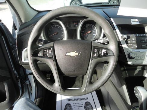 Used 2015 Chevrolet Equinox LS image 5