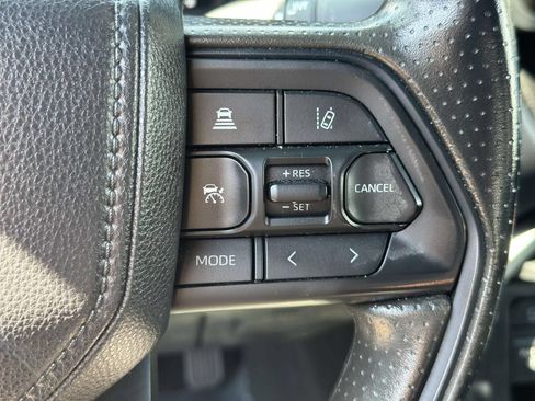 Used 2025 Toyota Tundra SR w/ SR Tow Package AWD/4WD image 18