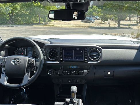 Used 2023 Toyota Tacoma TRD Off-Road AWD/4WD image 21
