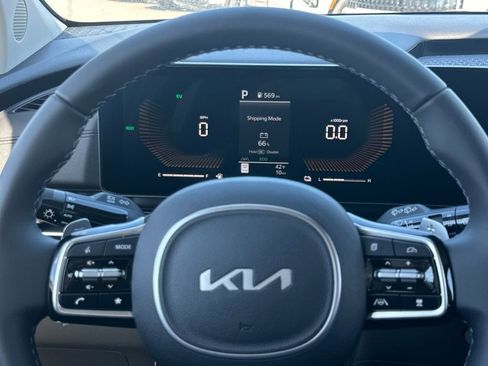 New 2026 Kia Carnival LXS FWD image 20