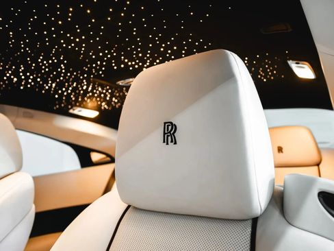 Used 2015 Rolls-Royce Wraith RWD image 31