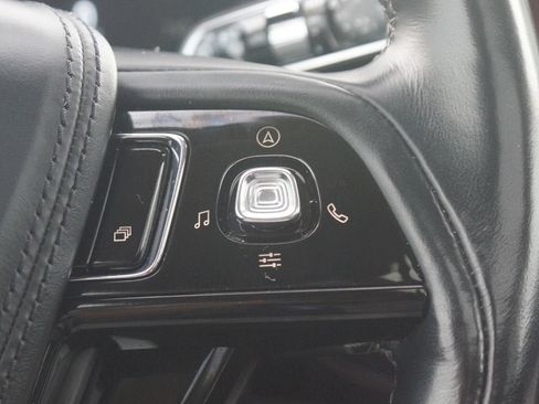Used 2023 Lincoln Aviator Reserve w/ Equipment Group 201A AWD/4WD image 12