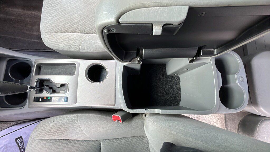 Used 2011 Toyota Tacoma PreRunner w/ SR5 Pkg #2 RWD image 13