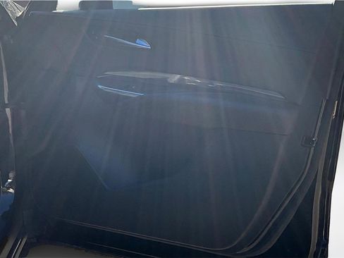 Used 2021 Cadillac XT4 Luxury image 26