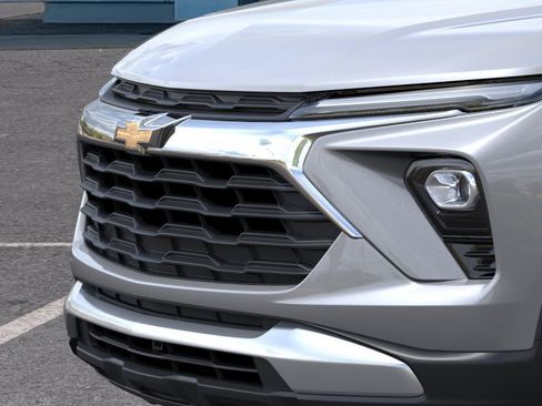 New 2026 Chevrolet TrailBlazer LT FWD image 13