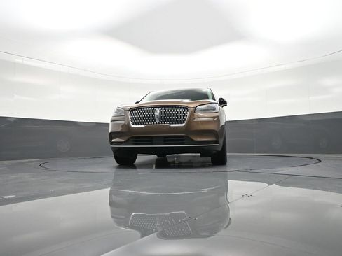 Used 2022 Lincoln Corsair FWD image 31