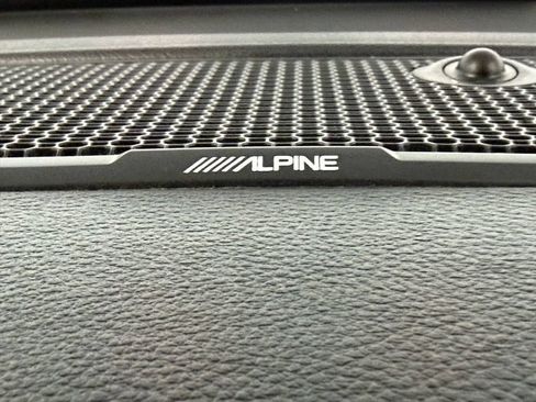 Used 2024 RAM 2500 Laramie w/ Safety Group AWD/4WD image 22