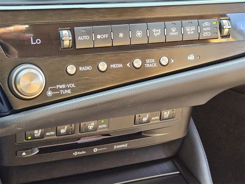 Used 2022 Lexus ES 350 w/ Premium Package image 23