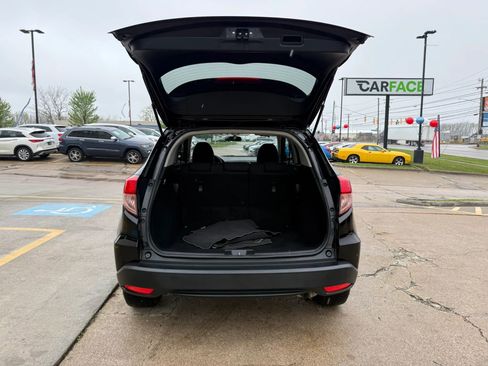 Used 2018 Honda HR-V EX image 13