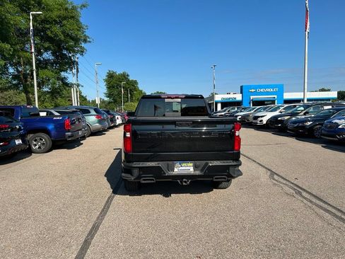 Used 2024 Chevrolet Silverado 1500 High Country w/ Midnight Edition AWD/4WD image 6