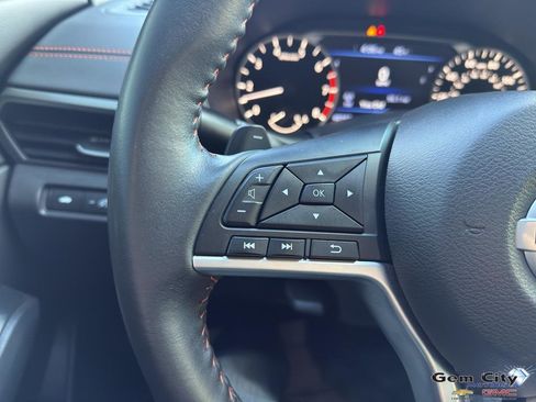 Used 2022 Nissan Altima 2.5 SR image 23