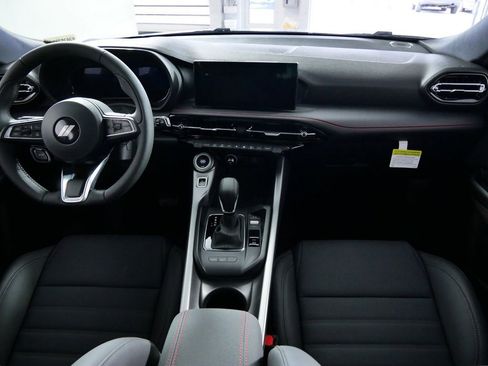 Used 2024 Dodge Hornet GT image 6