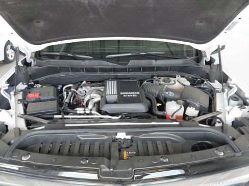 Certified 2023 Chevrolet Silverado 1500 High Country w/ High Country Premium Package AWD/4WD image 30