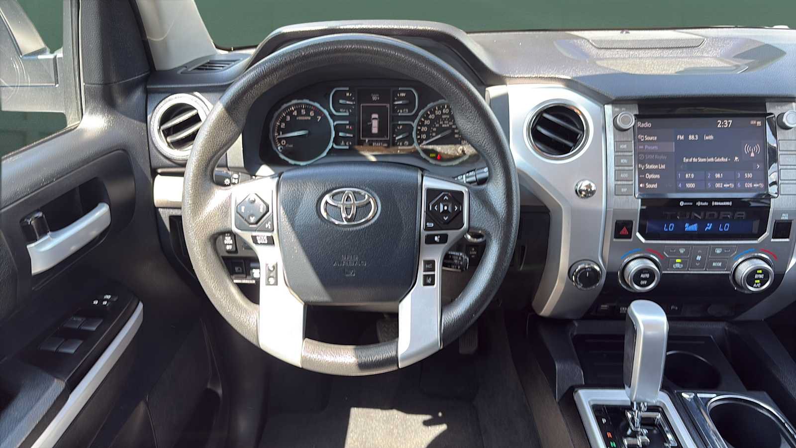 Used 2020 Toyota Tundra SR5 w/ TRD Off-Road Package AWD/4WD image 20